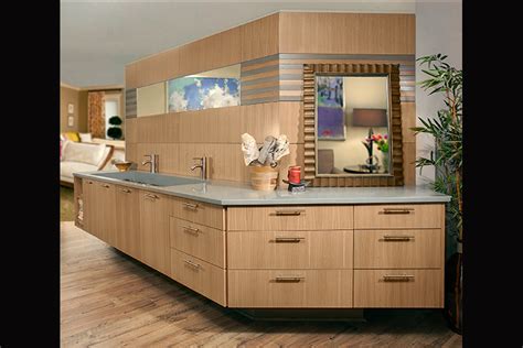 Canyon creek cabinets - Canyon Creek Cabinet Company has been manufacturing affordable, Semi-custom framed and frameless style cabinetry in Washington State since 1981. Canyon Creek markets …